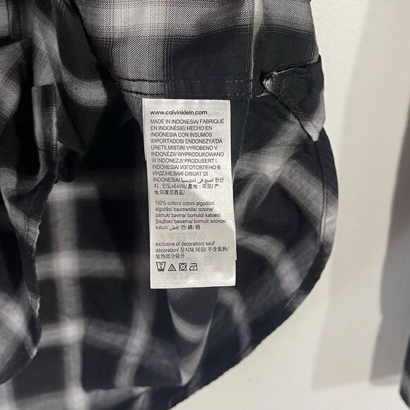 Calvin Klein Men’s Black Gray Checkered Long Sleeve Button Up Shirt Size L - Picture 5 of 7
